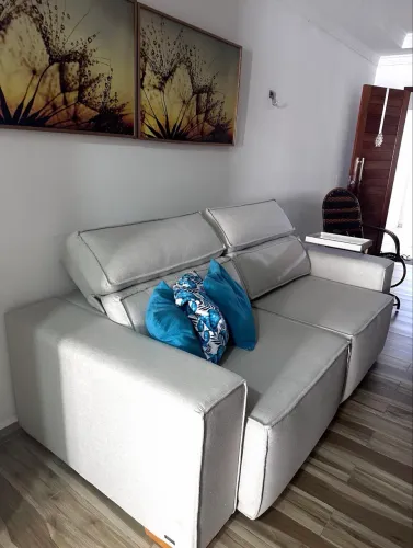 Vendo sofá retrátil e reclinável 