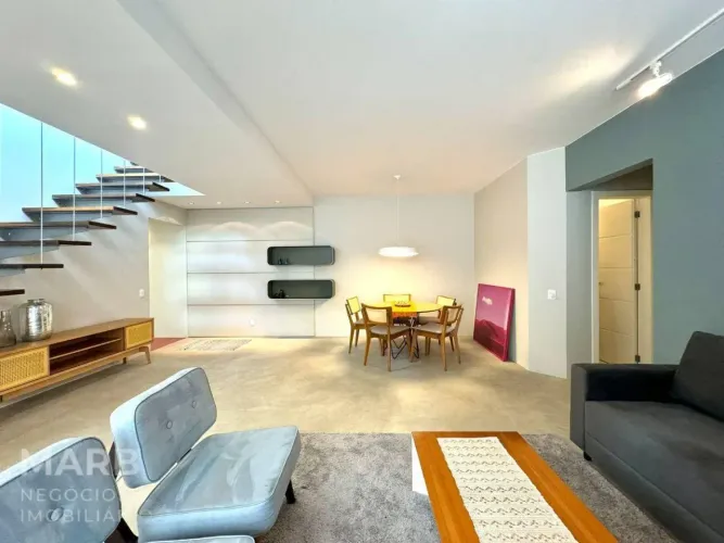 Cobertura com 3 dormitórios à venda, 277 m² por R$ 3.350.000,00 - Beira Mar - Florianópoli