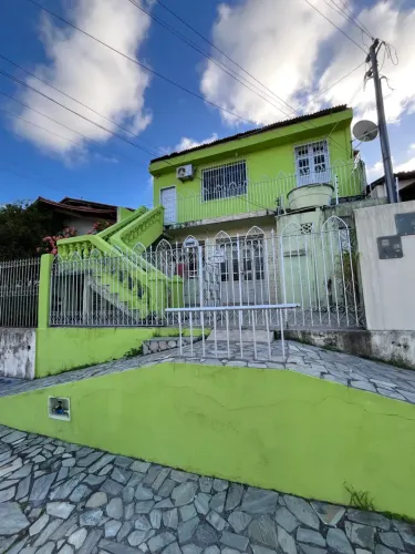Casa para alugar na Rua Sargento Helles Nunes Oliveira, Bairro Jabotiana
