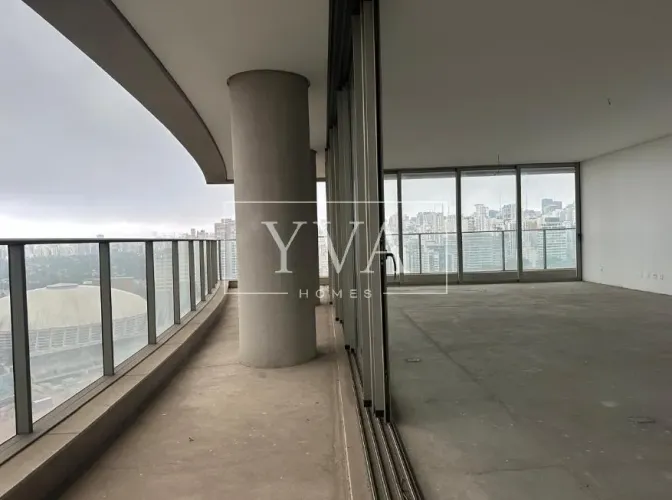 Apartamento com 632 m² Privativos, 4 suítes, andar alto, com Vista 360º para o Parque Ibir