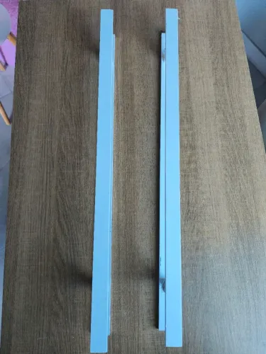 Par de puxadores de porta alumínio 90 cm R$ 110,00