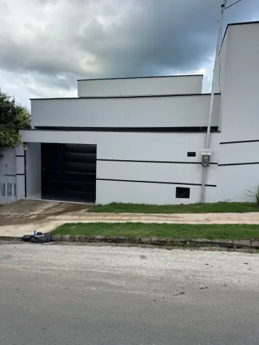 Casa - Residencial Flor do Ipê II