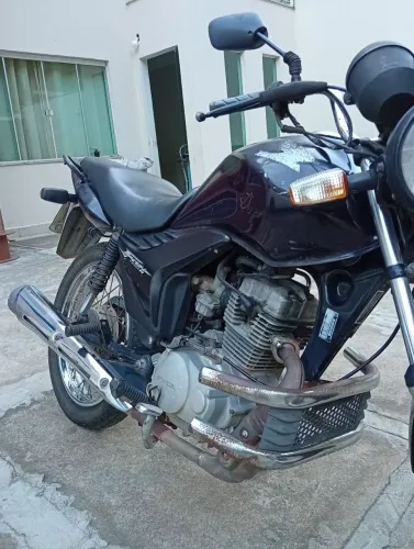 Vendo moto Titan 125