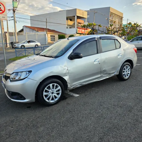 Renault Logan Expression Hi-flex 1.6 8V 4P 2015