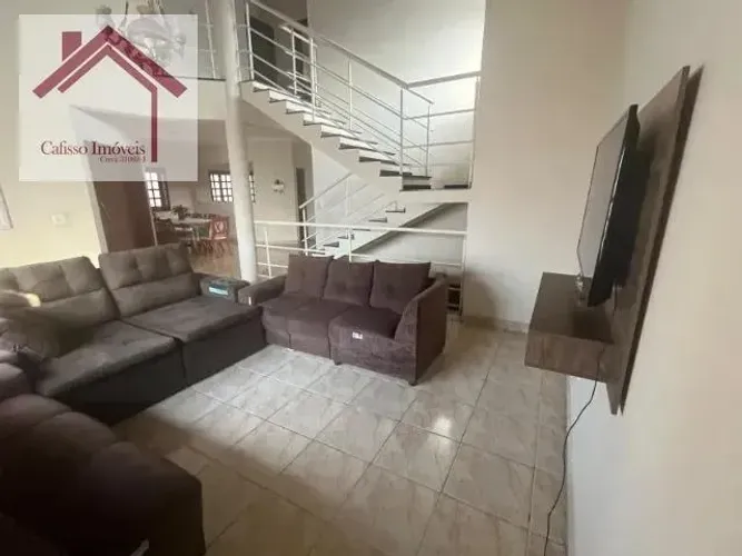 Casa para Locação em Vila Assis, Sorocaba - 4 Dorms 324m²