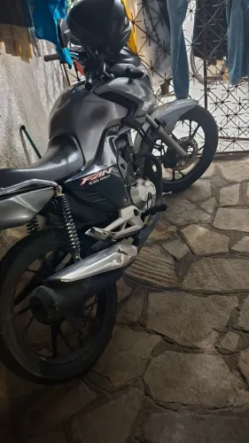 Moto extra ! Emplacada so transferir