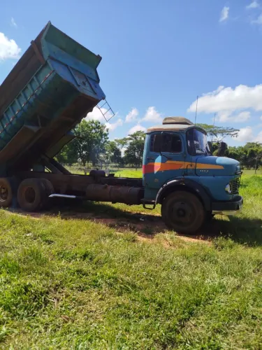 Vende ou troca ou aluga