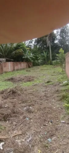 Vende-se Terreno Valor negociável 38m de fundo e 10m de largura