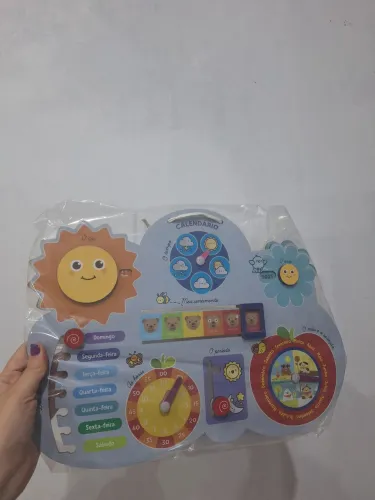 Brinquedo calendário animado babebi em madeira didático educativo