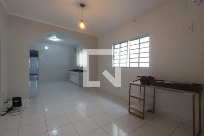 Casa à Venda - Sapopemba, 4 Quartos, 200 m2