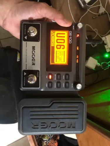 Pedaleira Mooer GE100