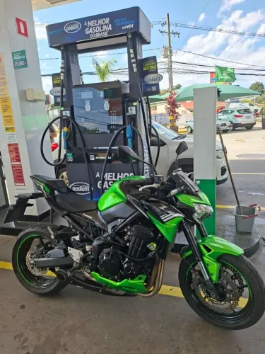 Kawasaki Z900 Baixíssima Quilometragem