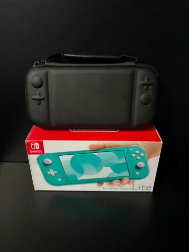 Nintendo Switch Lite com case e película (desbloqueado) 