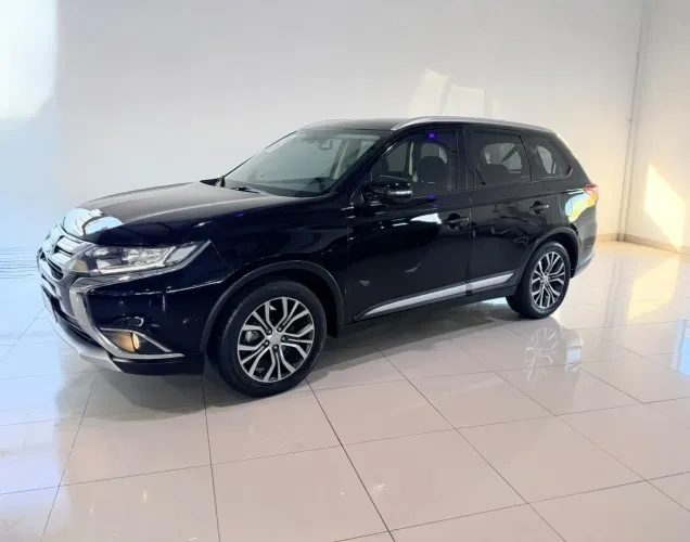 Mitsubishi Outlander 2.0 16V 160cv Aut. 2018
