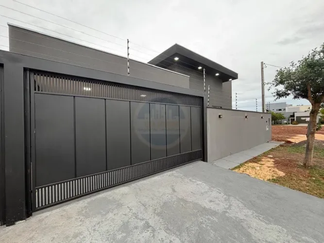 Casa à venda no bairro RESIDENCIAL SANTA FÉ - Dourados/MS