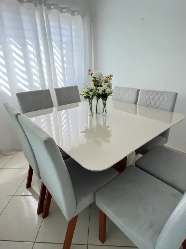 Vendo mesa 8 lugares