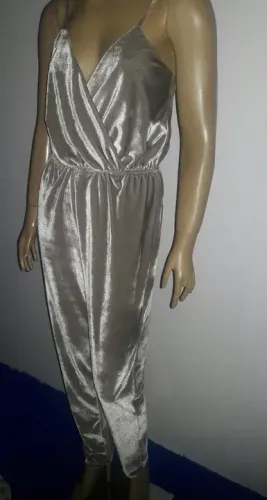 Macacão Original da Leboh by Morena Rosa M Veludo Molhado