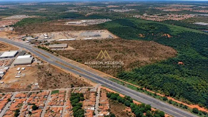 Terreno à venda, 124 m² por R$ 7.000.000 - Dix-Sept Rosado - Mossoró/RN