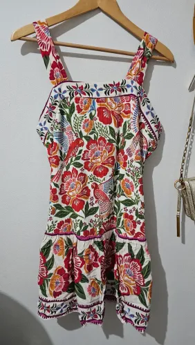 Vestido curto farm original alça e amarração nas costas 