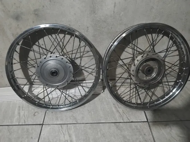 Vendo roda de moto!