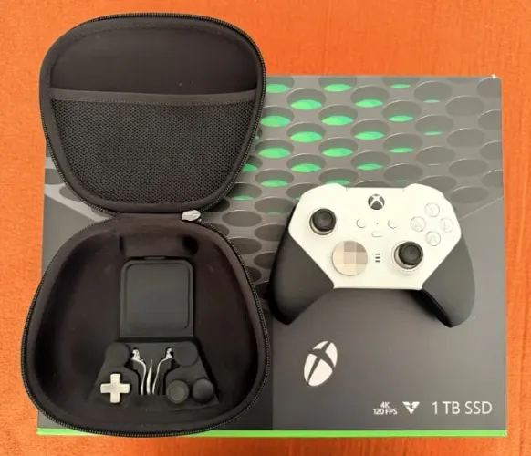 Super pack: Xbox Series X com controle Xbox One Elite Series 2 e Headset Xbox sem fio