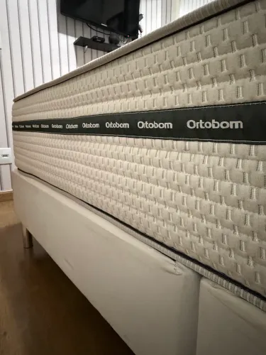 Cama box queen Ortobom Liberty