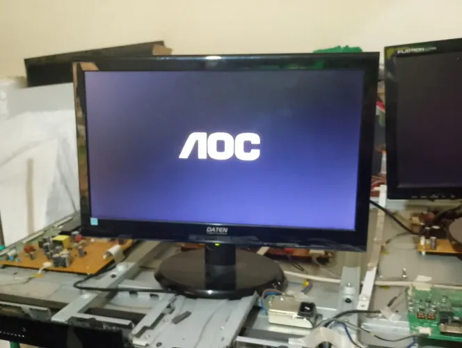 Monitor 19.5 polegadas AOC/ Daten