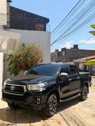 Toyota Hilux CD SRV 4X4 2.8 TDI Diesel Aut. 2019