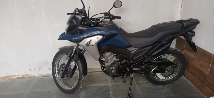Xre 190 2025/2025..com nota fiscal/ quitada..24850
