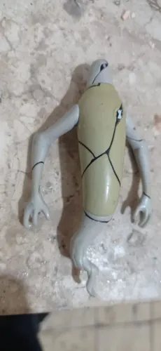 Brinquedo antigo boneco Raro Ben 10 Classico Fantasmático
