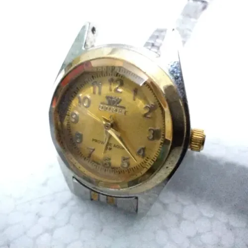 Kit 2 Relógios P/ Reparo ou Peças - Orimet e Mondaine