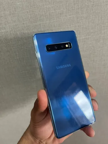 Samsung S10+