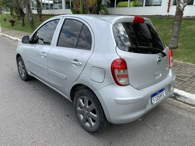Nissan March S 1.0 16V Flex Fuel 5P 2013