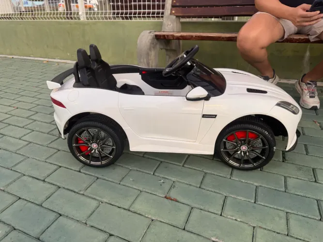 Carro infantil Elétrico Jaguar 12V