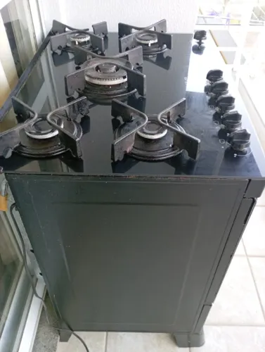 Vendo fogão 5 bocas usado