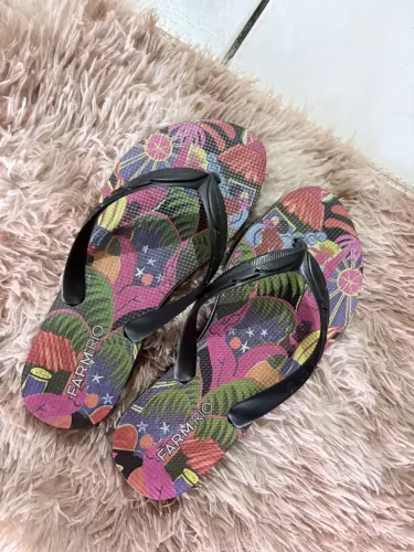 Chinelo farm tamanho 37