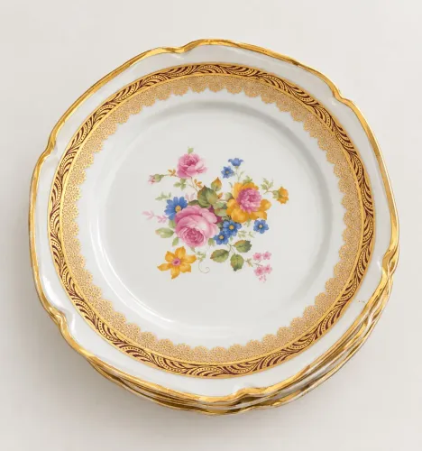 Conjunto 4 un pratos porcelana
