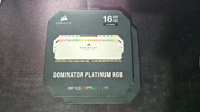 Memória RAM Corsair Dominator Platinum DDR4 16gb (2x8gb) 3600 Mhz