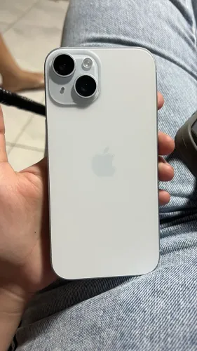 iPhone 15