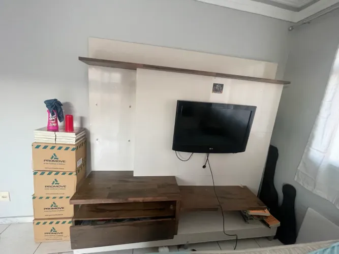 Vendo Rack Home Painel urgente, mudança
