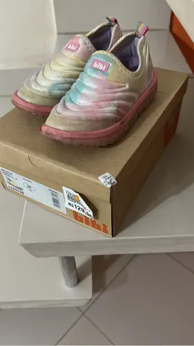 Tênis infantil menina Bibi