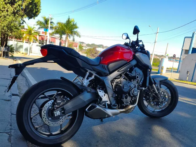 HONDA CB650R