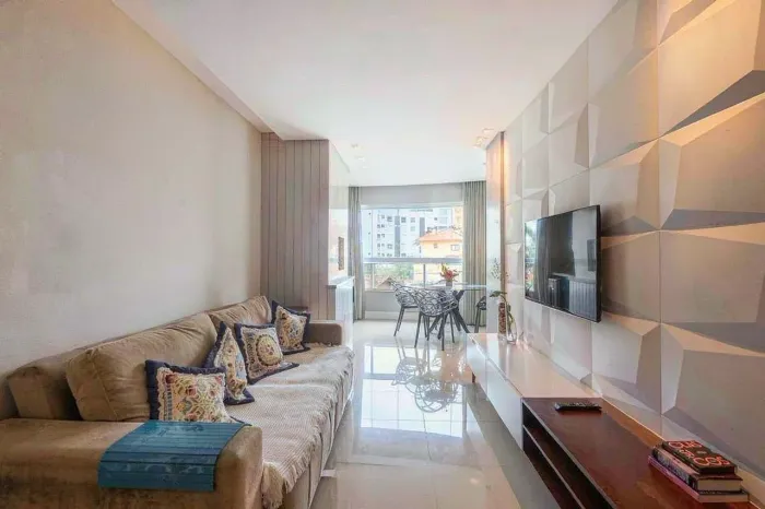 Apartamento Quadra Mar 3 Quartos Decorado Aluguel Anual na Praia Brava