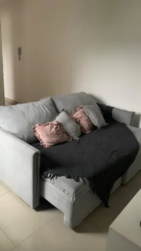 Sofá retrátil
