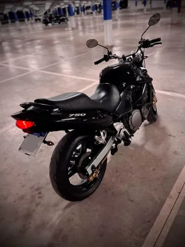 Gsx 750(2007) venda e troca