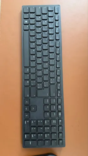 Teclado e mouse Dell - KM3322W - Português (Brasil)