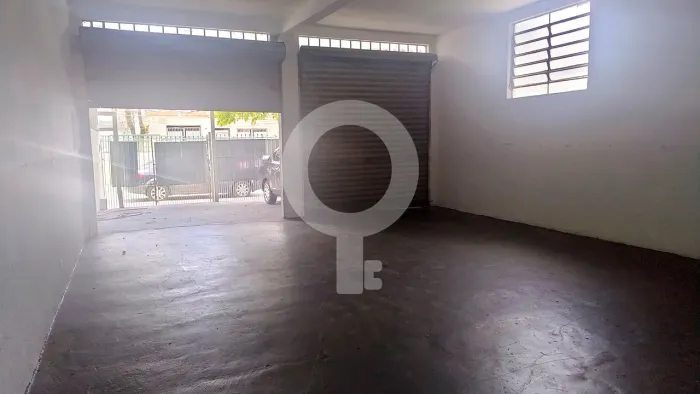 Loja Comercial com 100m² para locação 2 vagas de garagens