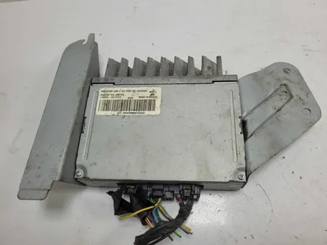 Módulo Amplificador Som Chevrolet Captiva 3.0 2011
