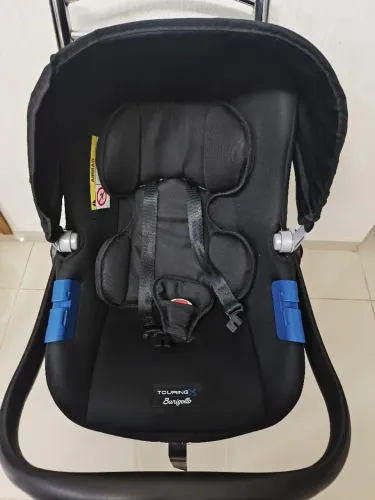 Bebê conforto + base