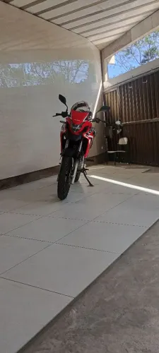 XRE 300 único dono